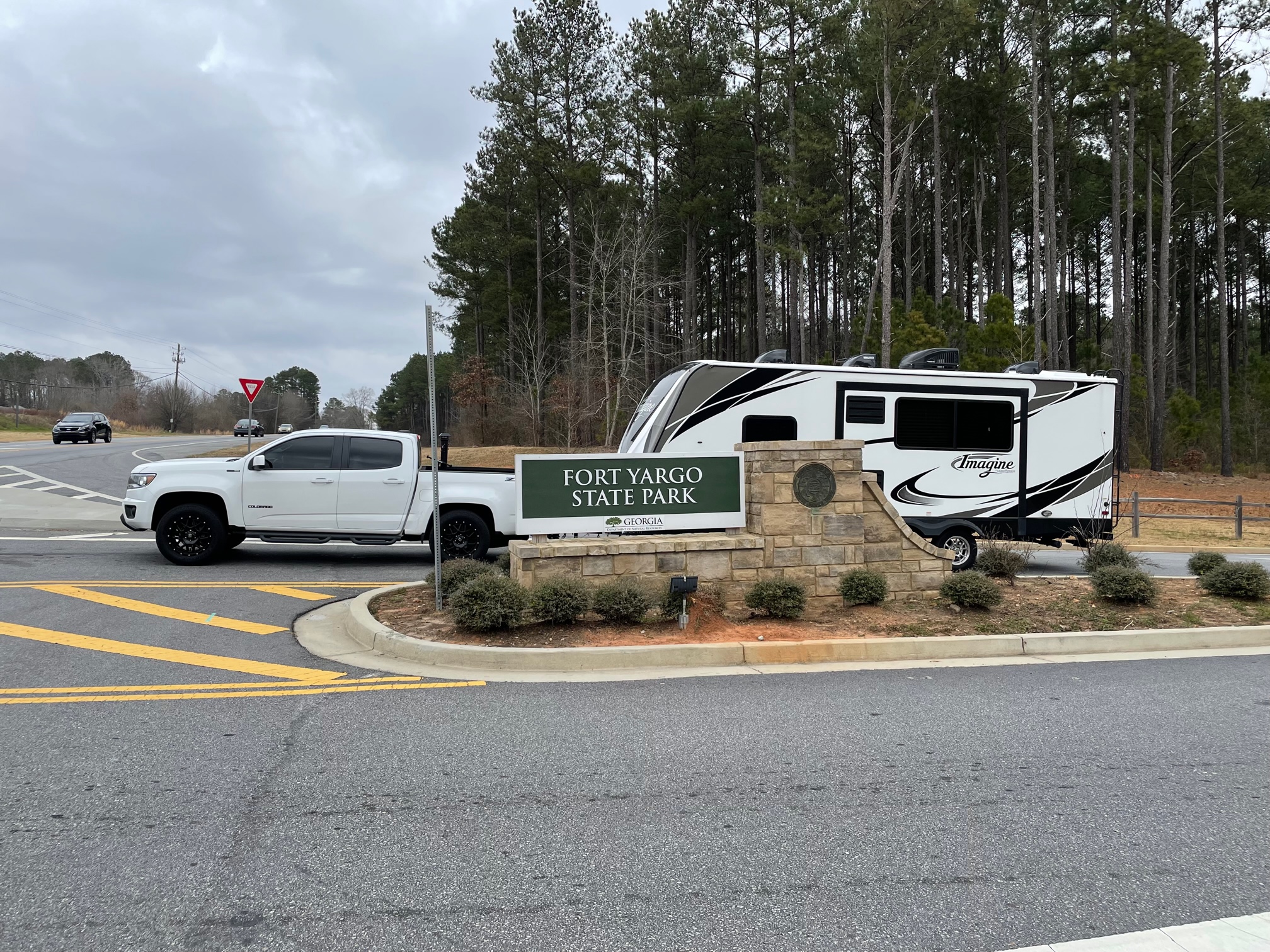 Fort Yargo State Park entrance 