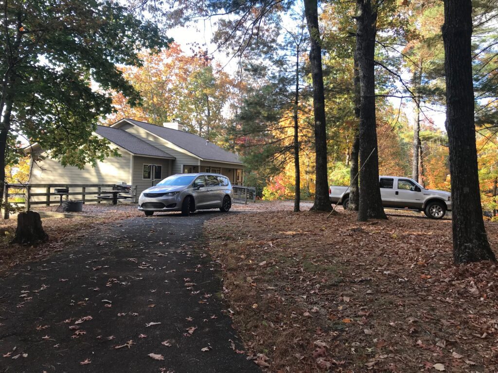 Fort Mountain State Park Cottage 1 parking 