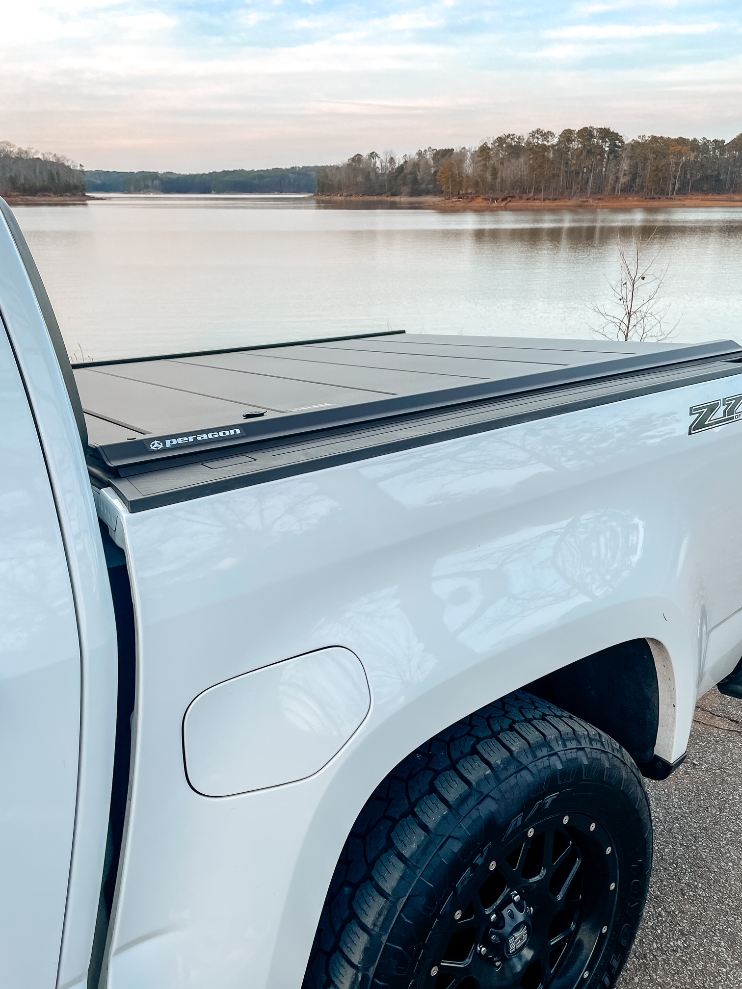 peragon-truck-bed-cover-imagine-camper