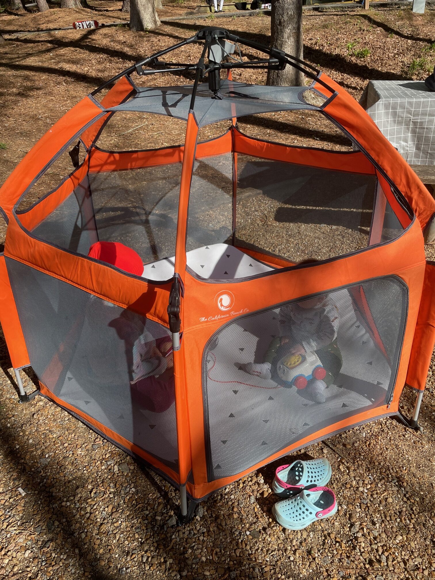 california-beach-company-playpen | Imagine Camper