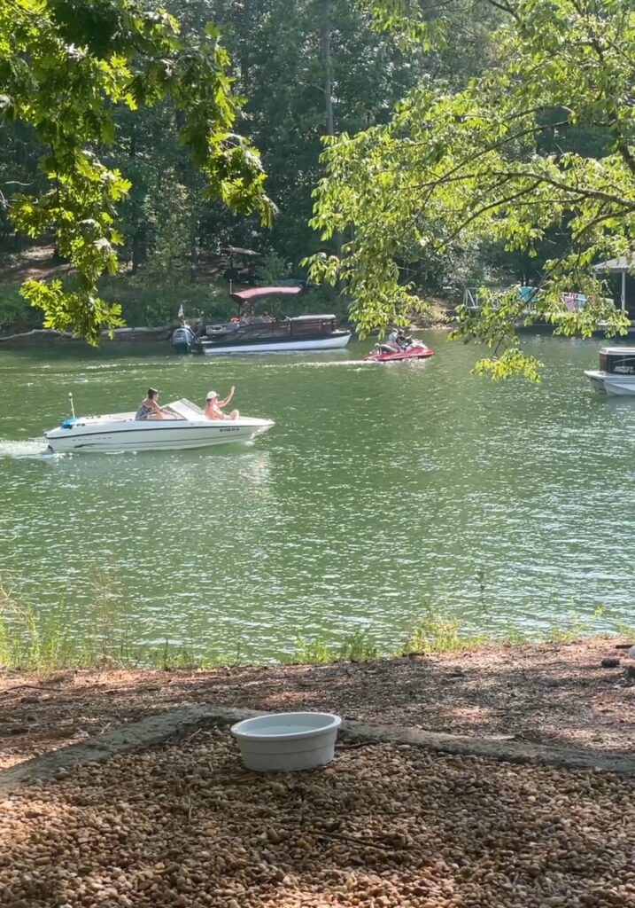 Clark Creek North Campground boats 