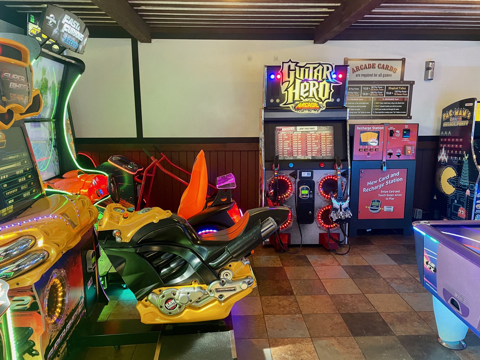 Sugar Ridge Rv Arcade Fort-Wilderness-RV-Resort-arcade | Imagine Camper